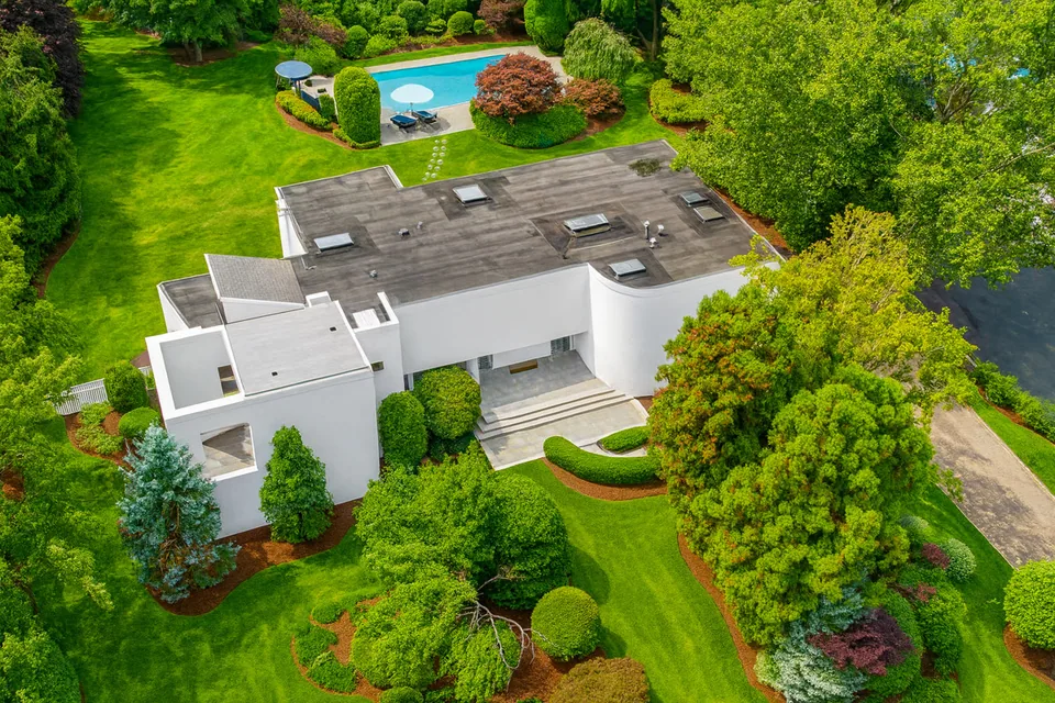 44 Adams Drive, Cresskill — aerial