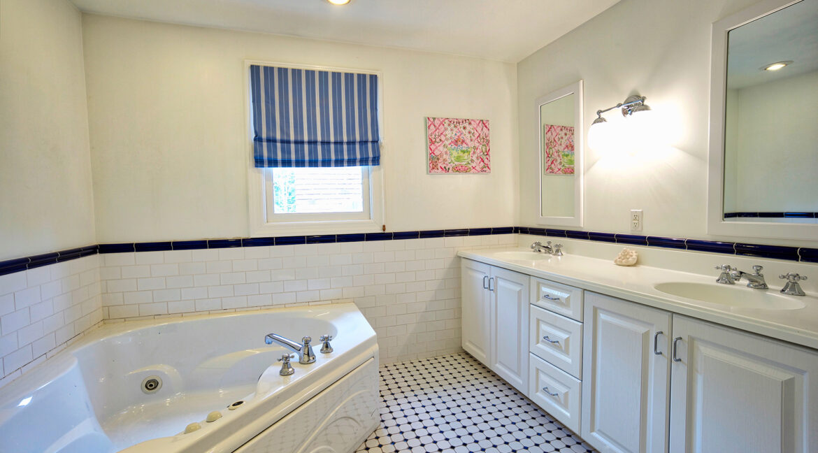23 MARIE MAJOR DR, ALPINE, NJ 07620